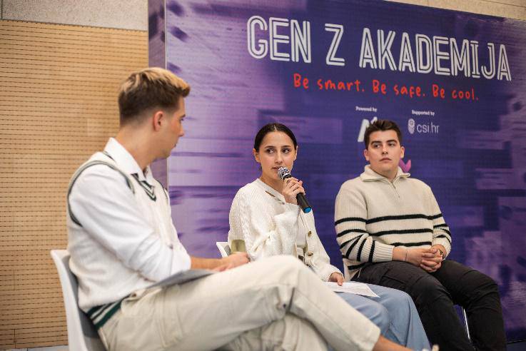 Stvarajmo #BoljiOnline: Gen Z Akademija otkriva tajne svijeta influencera