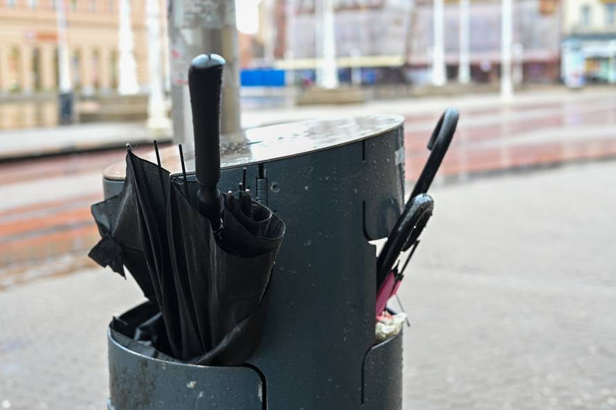 Olujno nevrijeme napravilo veliku štetu u Zagrebu