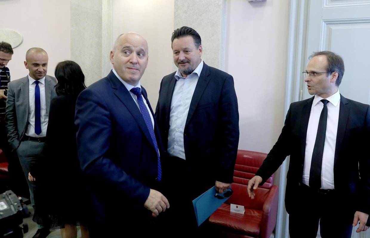 'Izigravanje nepisanih pravila oko imenovanja je sramotno'