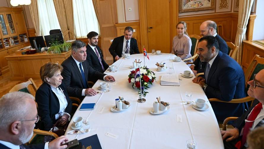 Milanović sa suprugom u Oslu, sastali se s kraljicom i kraljem: 'Odnosi s Norveškom su dobri'