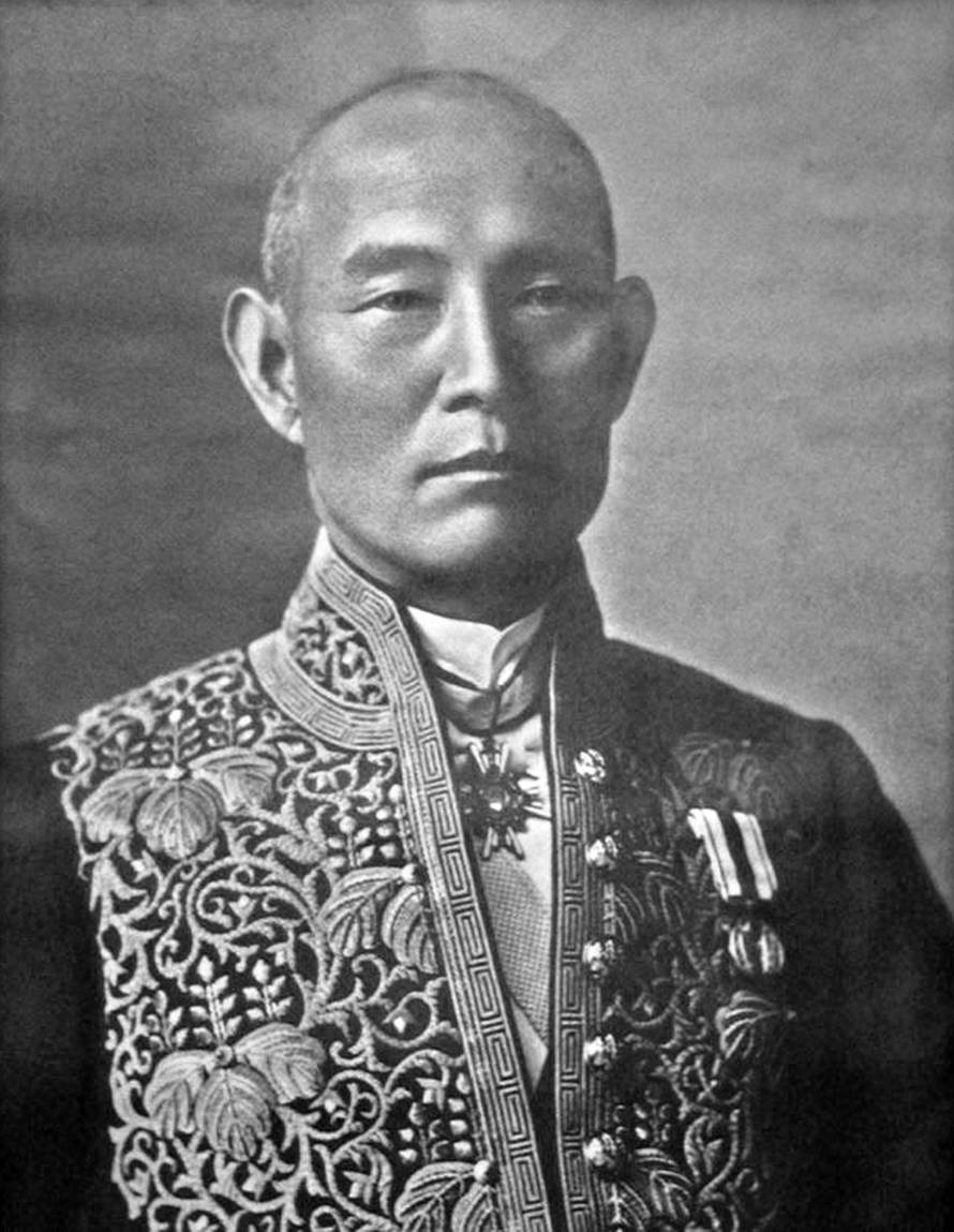 Japan: Hidesaburō Ueno (上野 英三郎 Ueno Hidesaburo, c. 1871 - May 21, 1925) was an agricultural scientist, famous in Japan as the guardian of Hachikō, a devoted dog