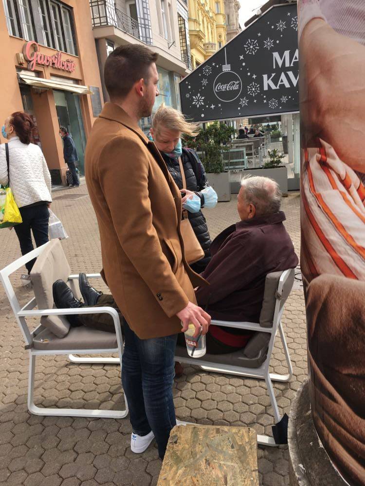 U Zagrebu na čovjeka pao dio konstrukcije, teže je ozlijeđen: 'Sreća da mu nije palo na glavu'