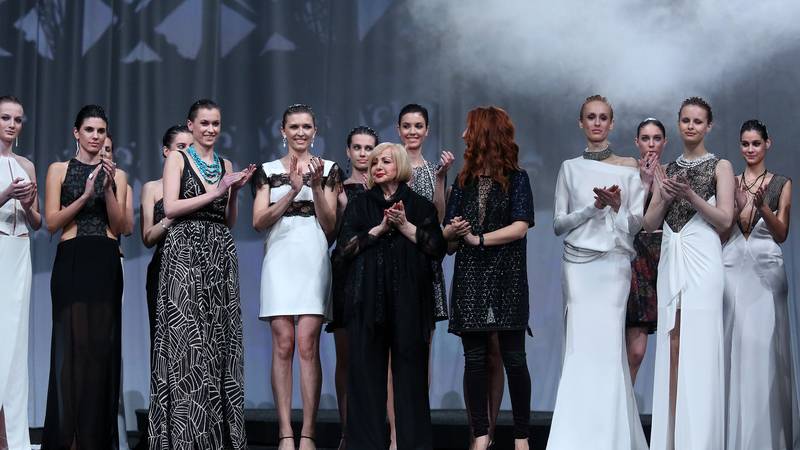 FOTO Oproštaj od modne ikone: Glamurozne kreacije Danijele Car obilježile su generacije žena