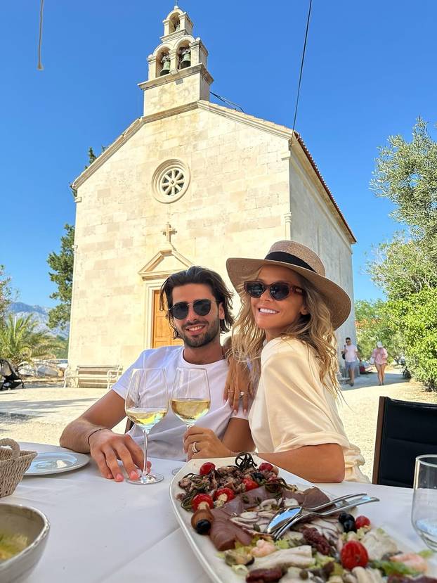 FOTO Ovo smo čekali! Maja i Šime uživali u zajedničkom izlasku i utišali glasine o kraju