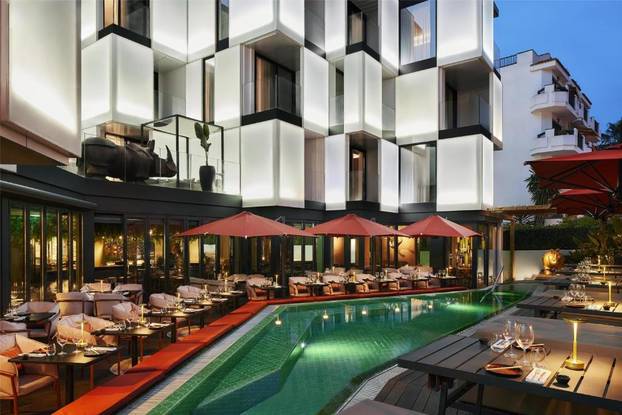 Sama pomisao na Ibizu priziva slike savršenog odmora, ali ovaj hotel je pravi jackpot!