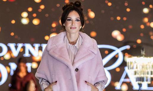 FOTO Elegancija i humanost na pisti: Pogledajte top kreacije s Dubrovnik Fashion Balla 2025.