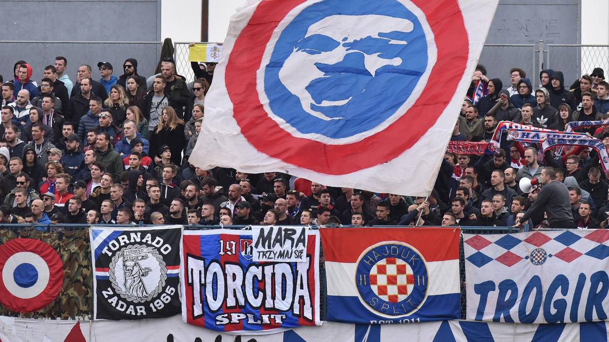 Torcida Split / NK Varaždin - HNK Hajduk Split 0:3 (20. kolo HT