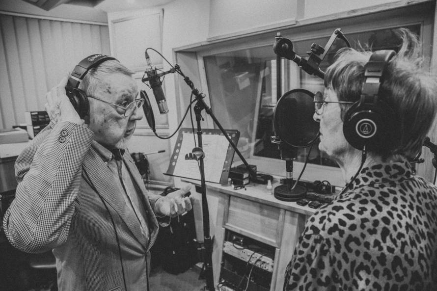 Jimmy i dalje snima, a 'Kobilu Suzi' obradio je u dance verziji