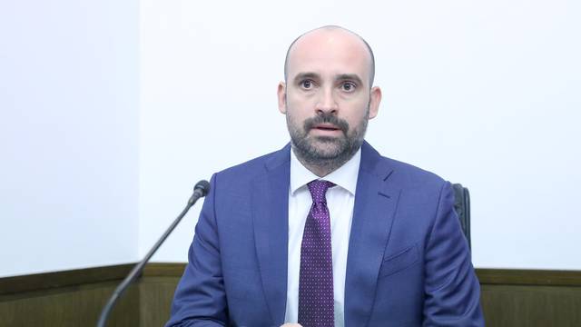Zastupnici izglasali novog ministra graditeljstva: Ivan Paladina naslijedio Horvata