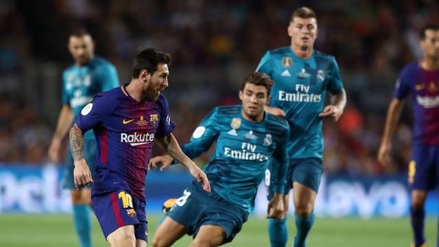 Barcelona v Real Madrid Spanish Super Cup First Leg