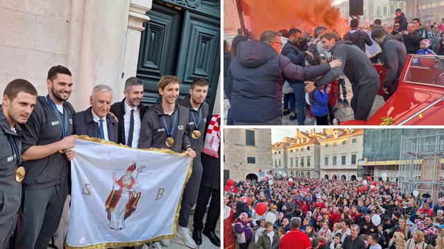 VIDEO Spektakularne scene sa Straduna. Pogledajte kako je Dubrovnik dočekao 'barakude'