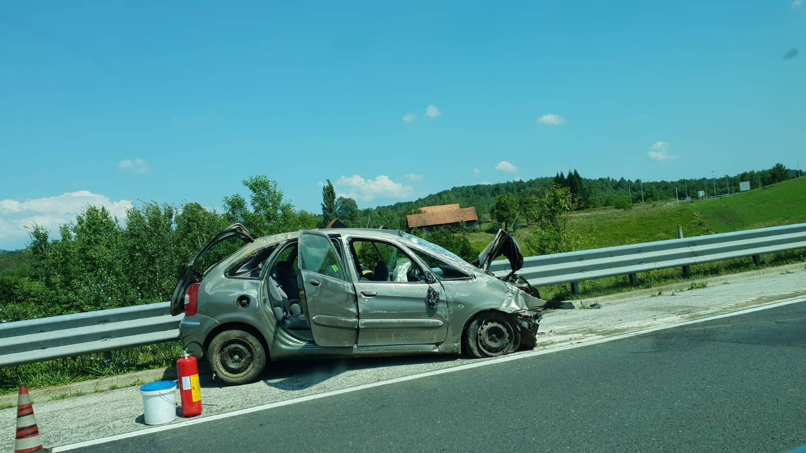 Zbog nesreće na A1 kod čvora Novigrad vozi se u dugoj koloni