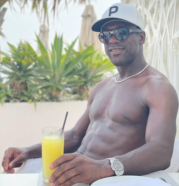 FOTO Trening, kile, mišići, žile: Ovi nogometaši objesili su svoje kopačke o klin i primili se utega