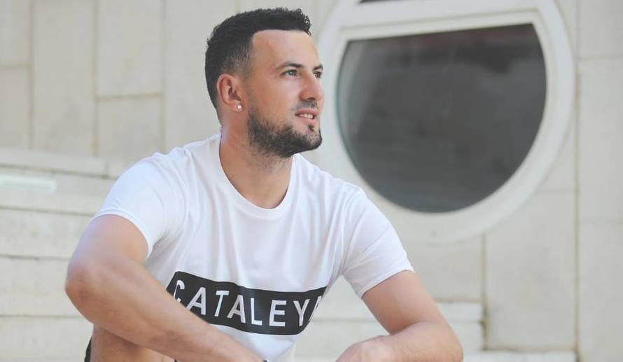 U iščekivanju: Danijel i trudna partnerica prošetali Zagrebom