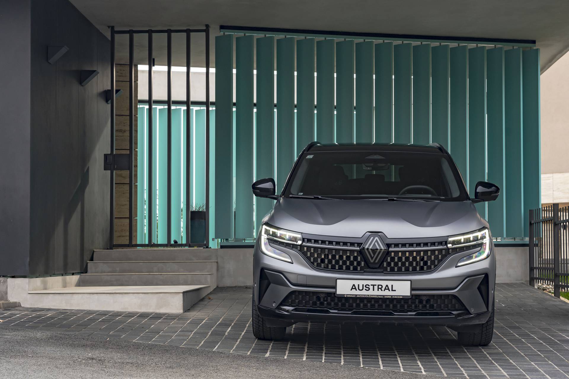 Vozili smo novi Renault Austral: Ovo je najbolji francuski SUV