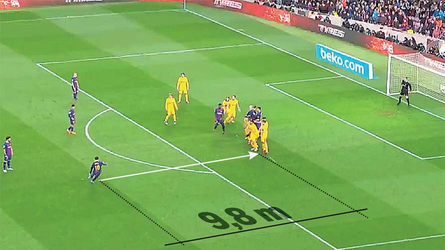 Sudac, kako to brojiš? Messiju 'živi zid' stoji na skoro 10 m?!