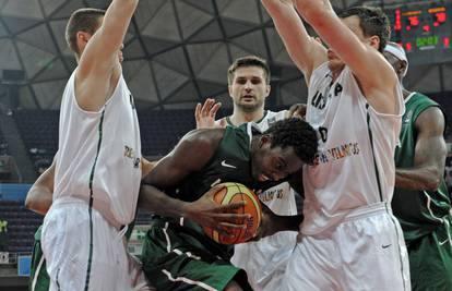 Nigerijci su šokirali košarkaše Litve u kvalifikacijama za OI