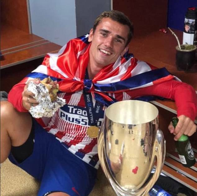 Griezmann pojeo hamburger i popio pivo pa sprdao Ramosa