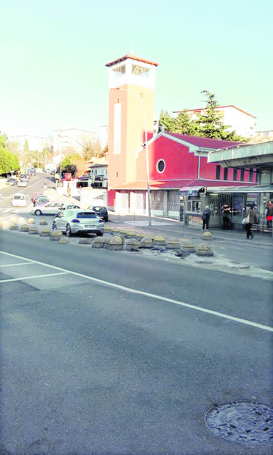 ‘Ja sam ga uparkirala, a vi ga sada vadite kako god znate’