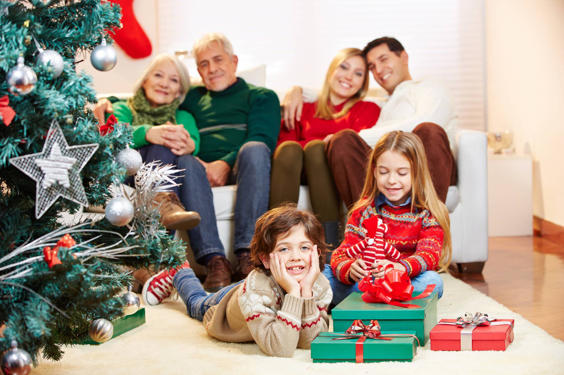 13 božićnih aktivnosti kojima možete zaokupiti djecu do dolaska Djeda Božićnjaka