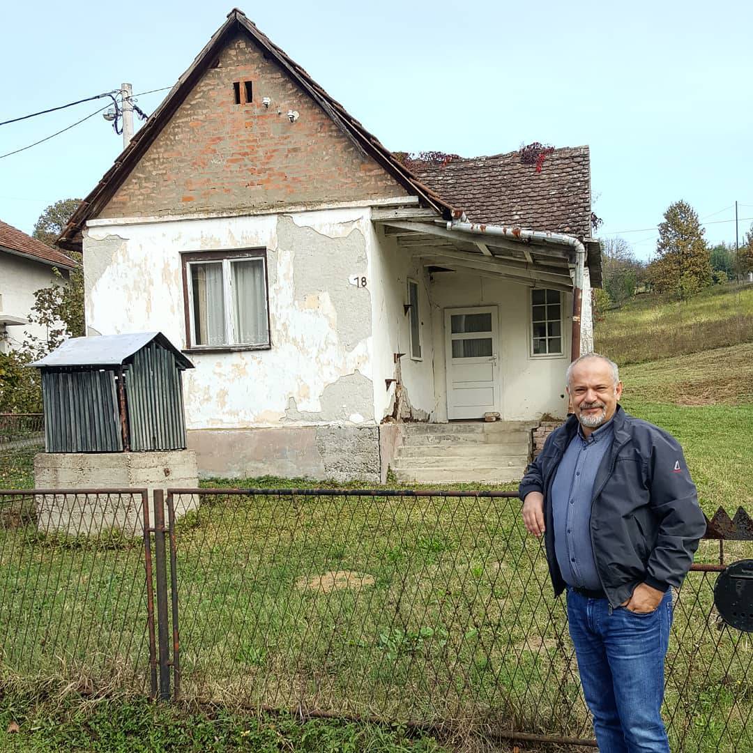 Šprajc pokazao rodnu kuću: 'Ovdje sam prvi put zakmečao'