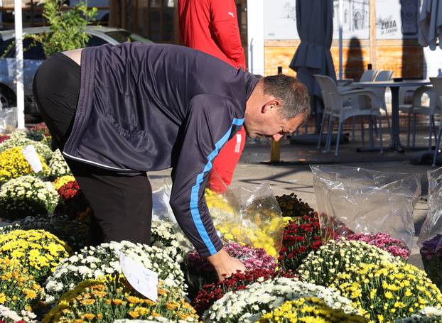 Šibenik: Uo?i nadolaze?ih blagdana pove?ana ponuda cvije?a i cvjetnih aranžmana
