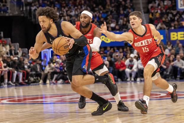 NBA: Houston Rockets at Detroit Pistons