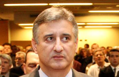 Susret na Kaptolu: Karamarko  i Bozanić o spolnom odgoju?