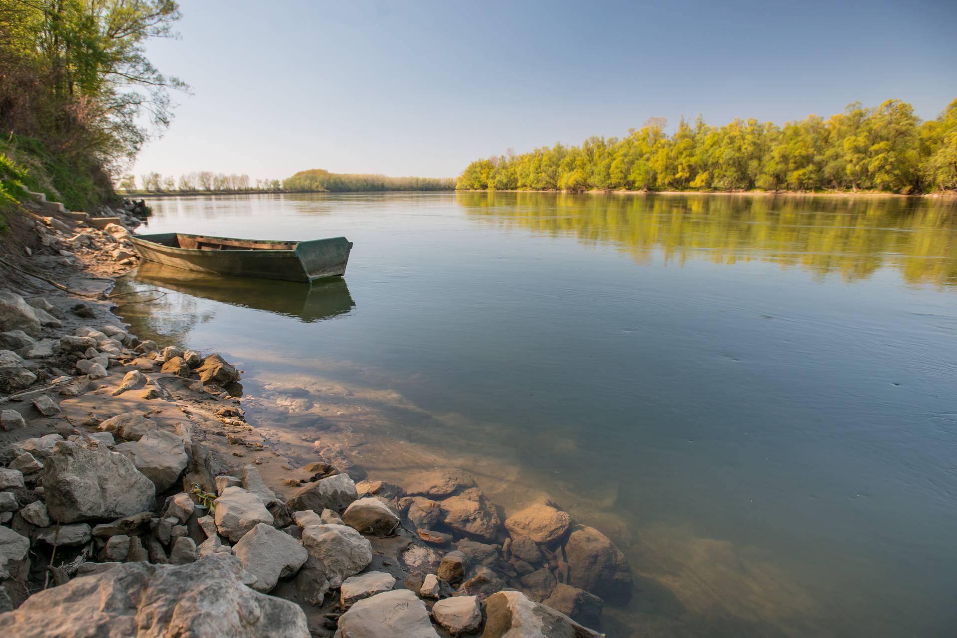 Otkrivamo zbog čega je ladanje u Slavoniji i Podravini ljetni hit