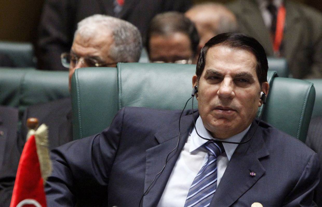 Svrgnuti predsjednik Tunisa u komi nakon moždanog udara