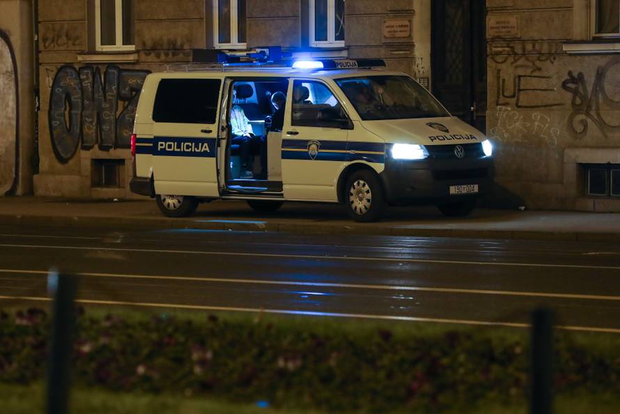 Zagreb: OÄevid prometne nesreÄe u MihanoviÄevoj ulici