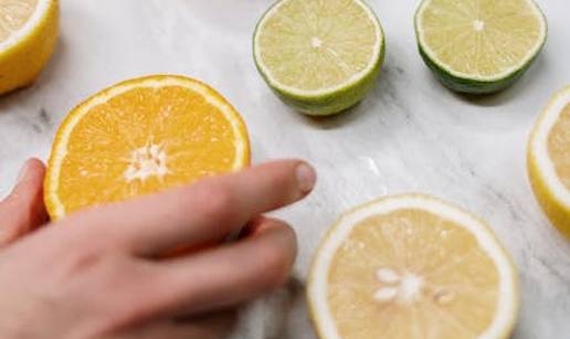 Pad imuniteta nakon zime: Kako prirodno oja&ccaron;ati imunitet prehranom?