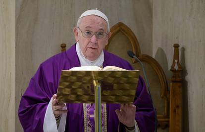 Papa Franjo: Podaj Hrvatskoj snagu da se suoči s potresom
