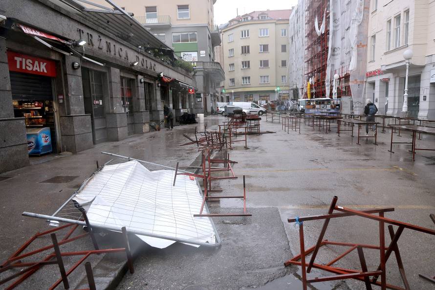 Zagreb: Olujni vjetar ne prestaje, centar grada u kaosu 