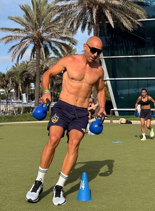 Ideš, kakva prsa imaju srpski fitness influenceri! Od njihovih 'fotki' ženama zastaje dah...