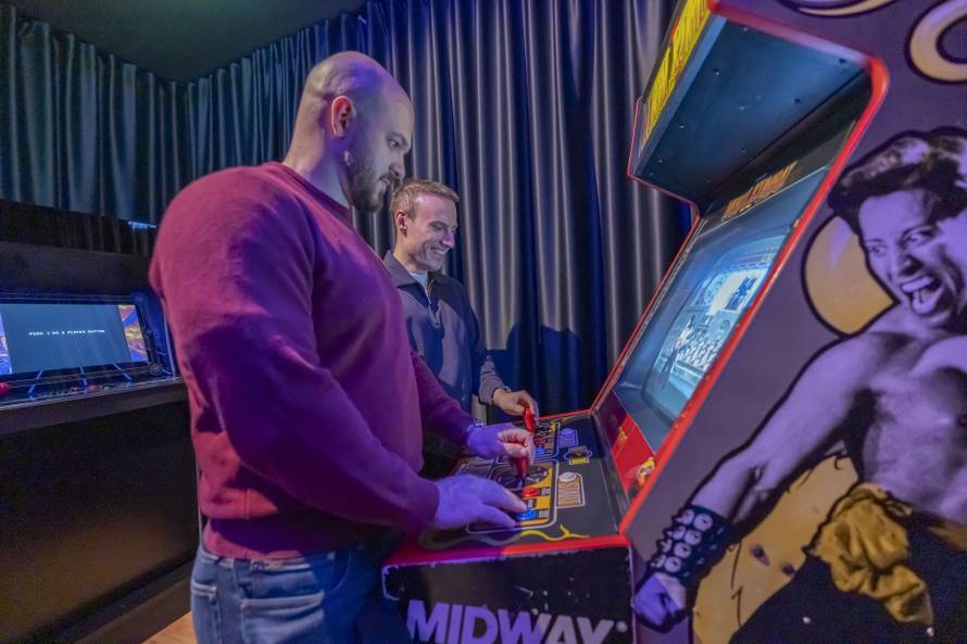 Prve konzole: Evo kako je prije više od pola stoljeća Pong započeo veliku eru videoigara