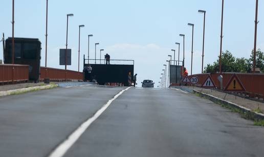 Zbog migranata? Policija: Na GP Batina postavlja se ograda