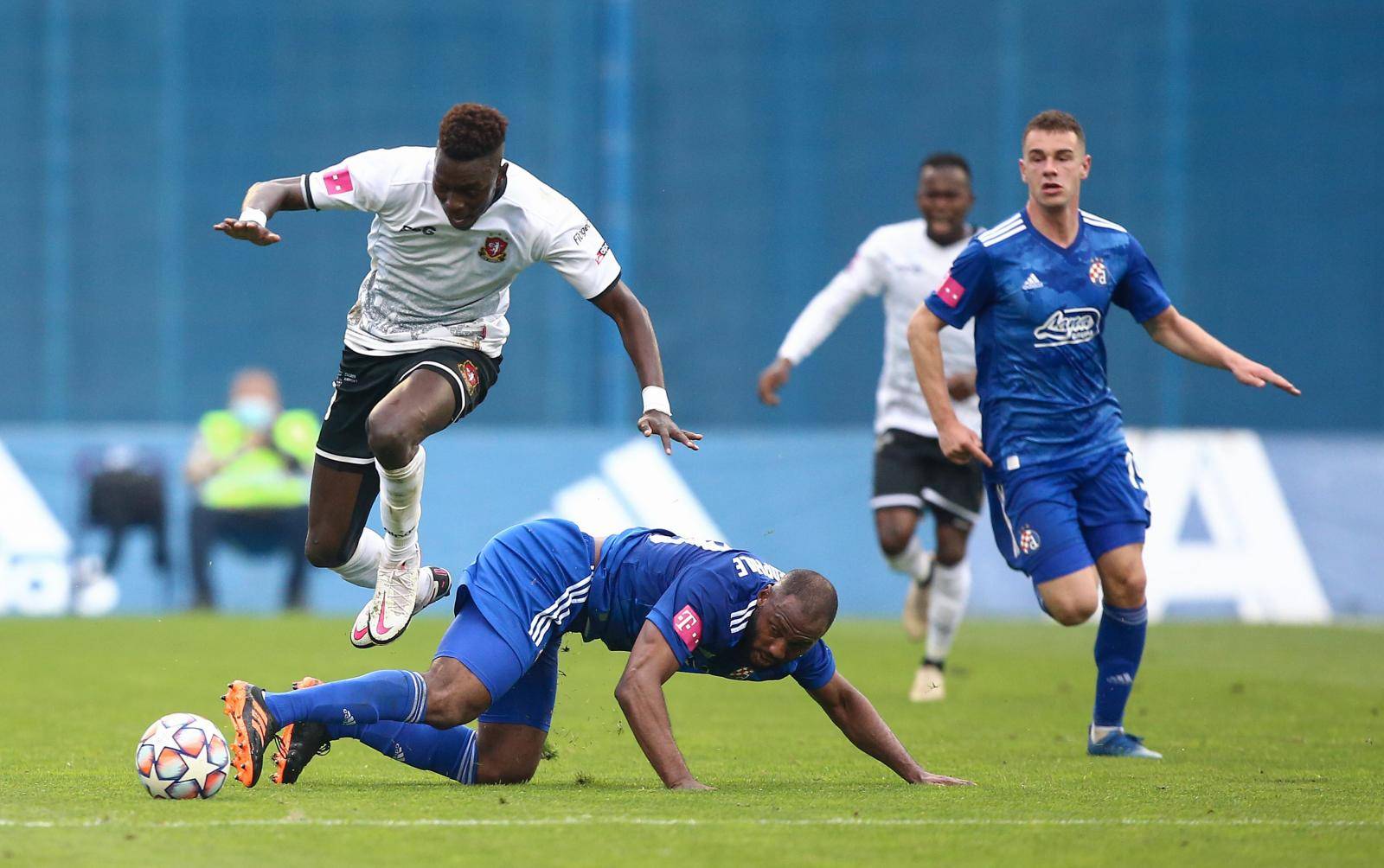 Gorica je pala s igračem manje: Jakićev gol uništio je goste, Dinamo u finalu Kupa na Istru!