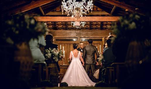 FOTO No&cacute; prije svadbe doznala da je zaru&ccaron;nik vara: Ono &scaron;to je napravila odu&scaron;evilo je sve...