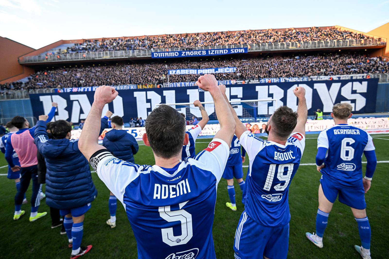 Zagreb: Slavlje igrača GNK Dinamo nakon što su pobijedili Rijeku s 1:0