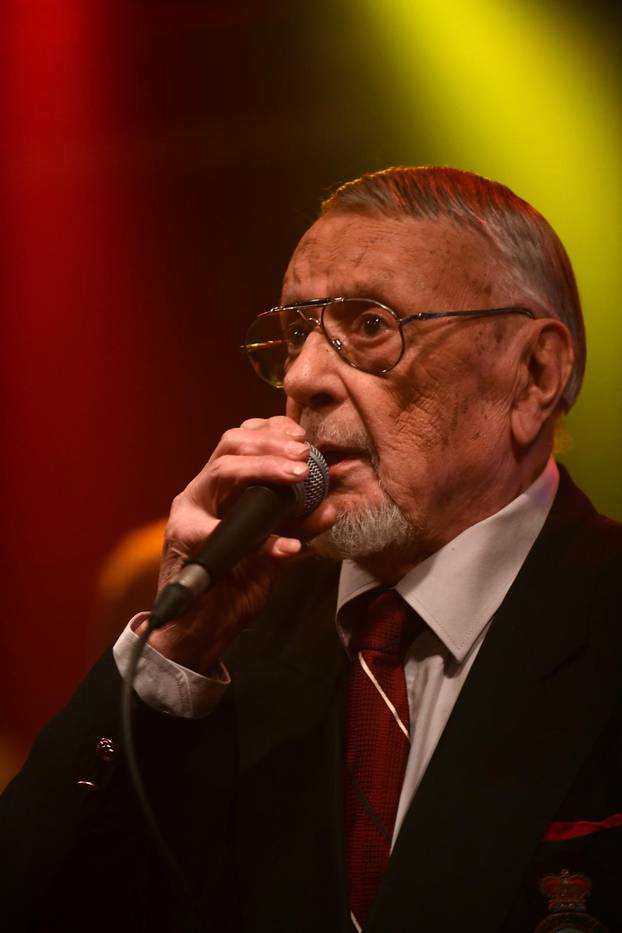 Zagreb: Jimmy Stanić nastupio u Vintage baru