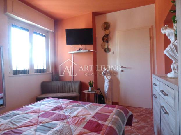 FOTO Ovaj stan u Istri privlači pažnju na oglasima: U 20 m2 ugurali i kipove! Ovo je cijena