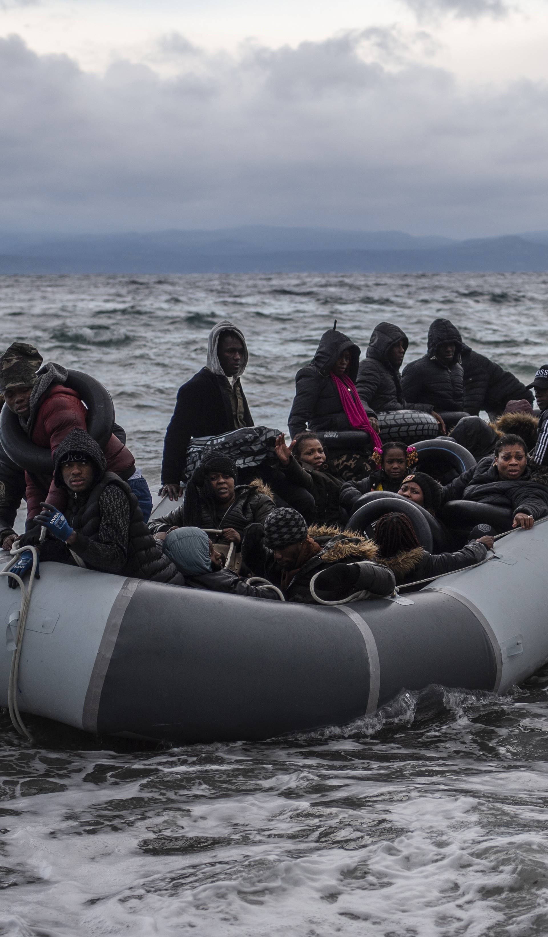 Migranti naviru prema Grčkoj, fotografije su neizmjerno tužne