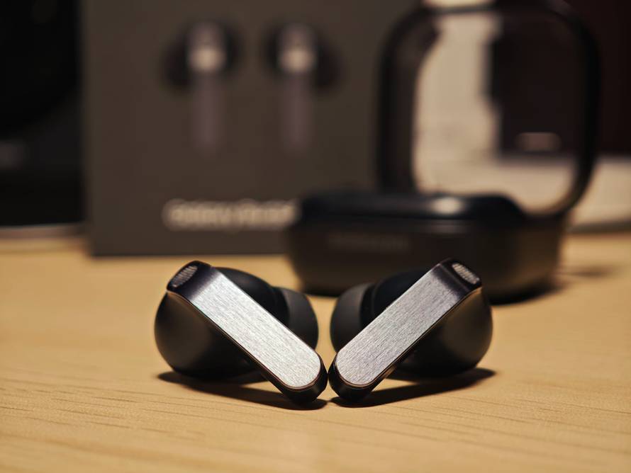 VIDEO Testirali smo Galaxy Buds 4 Pro: Fantastičan zvuk i izgled, najviše vole društvo Samsunga