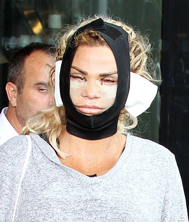 *PREMIUM-EXCLUSIVE* The British Glamour Model Katie Price aka Jordan and fiance Kris Boyson go under the knife for a  series of cosmetic surgery procedures costing around £33,000! *MUST CALL FOR PRICING*