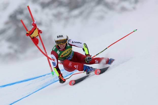 FIS Alpine Ski World Cup - Women's Giant Slalom