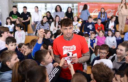 Tisuće djece diljem Hrvatske se bori za finale Sportskih igara mladih, pozdravio ih dinamovac