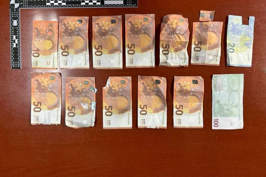 Prevara u Zagrebu: Lažnim novcem plaćali taksi, uhićeni su