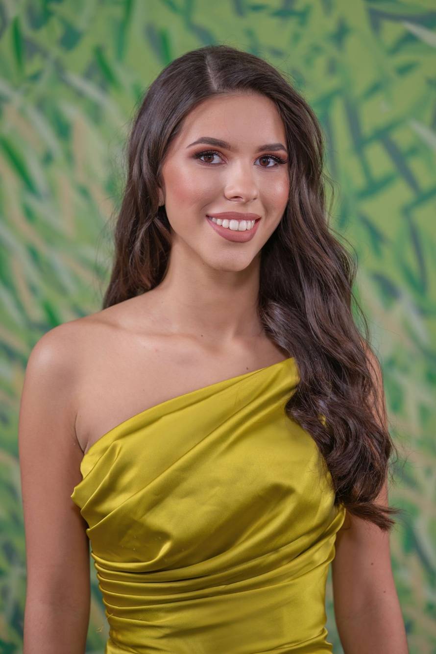 ANKETA Vi birate! Koja od ovih 15 djevojaka zaslužuje ponijeti titulu Miss Medija? Glasajte!