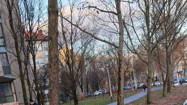 Sudar dva auta kod hotela Antunović: Dvoje je ozlijeđenih
